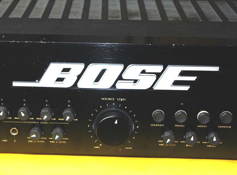 ボーズ BOSE 4702 II 4CHプリメインアンプ