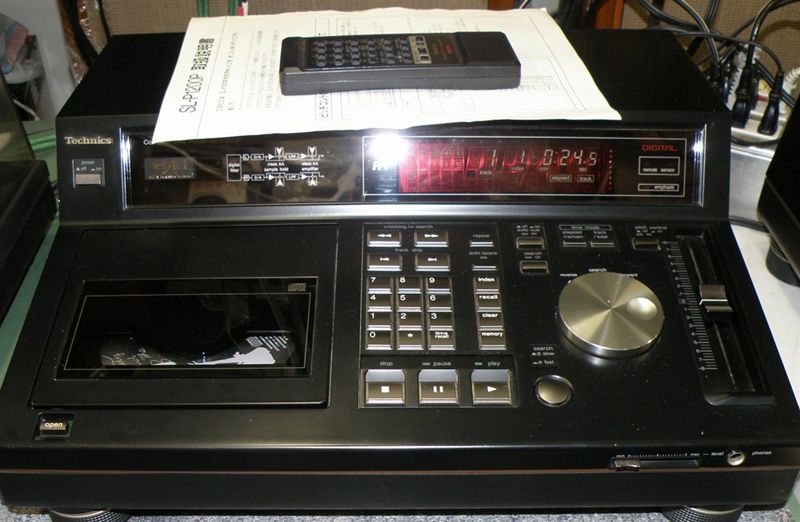テクニクス Technics SLP-1200 CDプレーヤー