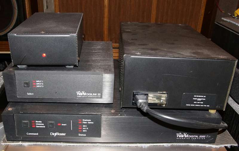 Wadia Digital 2000 DAコンバーター - その他 Wadia Digital 2000 DAコンバーター - その他
