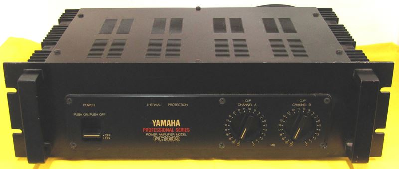 ヤマハ YAMAHA PC1002 PA用パワーアンプ
