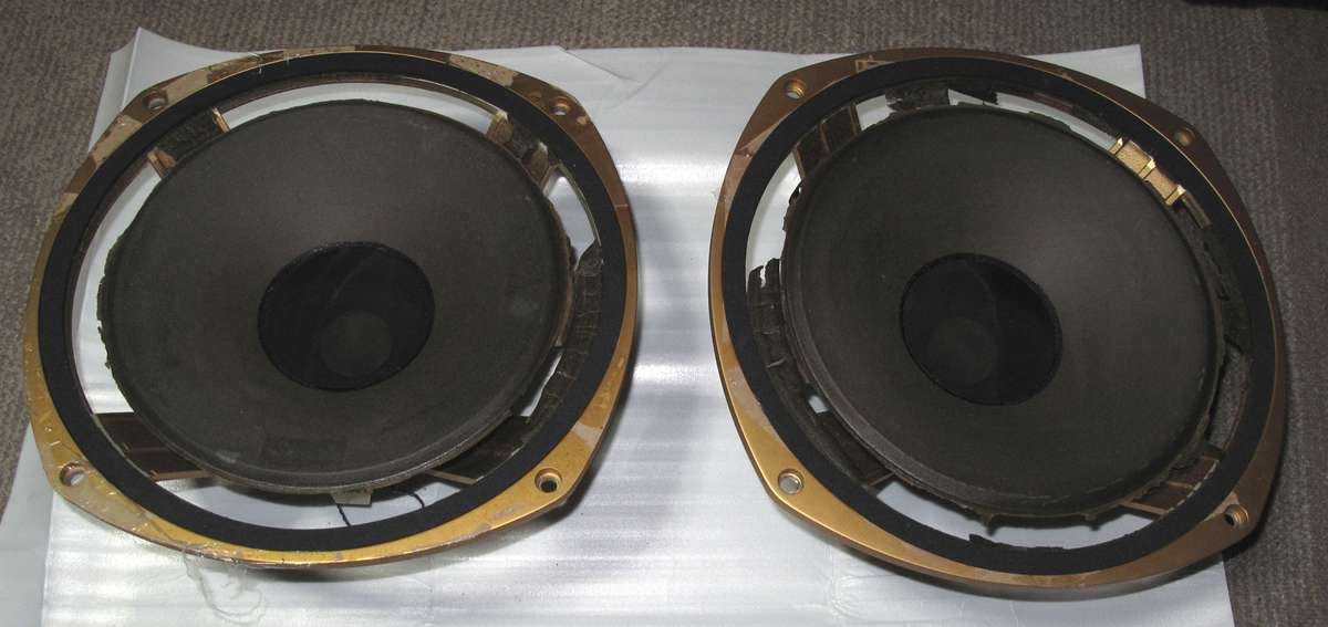 タンノイ TANNOY 3828 エッジの修理 タンノイ TANNOY 3828 エッジの修理